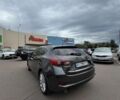 Серый Мазда 3, объемом двигателя 2 л и пробегом 150 тыс. км за 12300 $, фото 2 на Automoto.ua