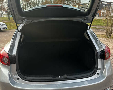 Серый Мазда 3, объемом двигателя 2.4 л и пробегом 101 тыс. км за 10800 $, фото 16 на Automoto.ua