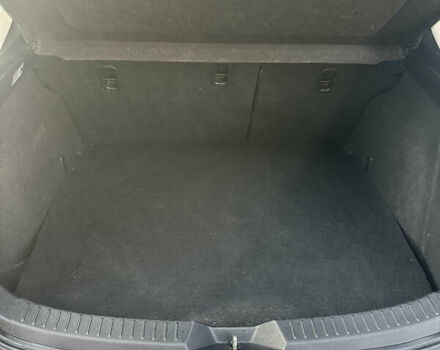 Серый Мазда 3, объемом двигателя 2.4 л и пробегом 101 тыс. км за 10800 $, фото 17 на Automoto.ua