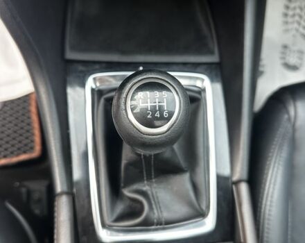 Сірий Мазда 3, об'ємом двигуна 0 л та пробігом 101 тис. км за 10800 $, фото 13 на Automoto.ua