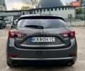 Сірий Мазда 3, об'ємом двигуна 2.49 л та пробігом 151 тис. км за 12000 $, фото 4 на Automoto.ua