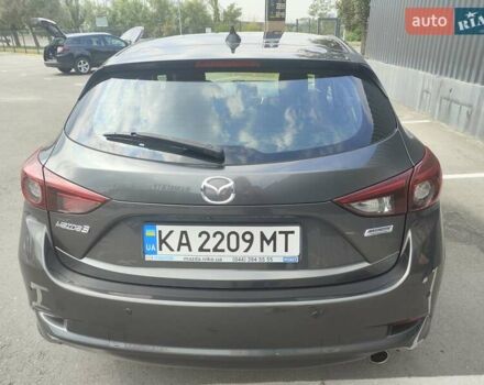Серый Мазда 3, объемом двигателя 1.5 л и пробегом 92 тыс. км за 16500 $, фото 10 на Automoto.ua