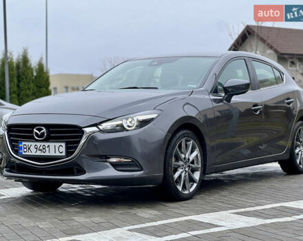 Сірий Мазда 3, об'ємом двигуна 2.5 л та пробігом 116 тис. км за 10850 $, фото 4 на Automoto.ua