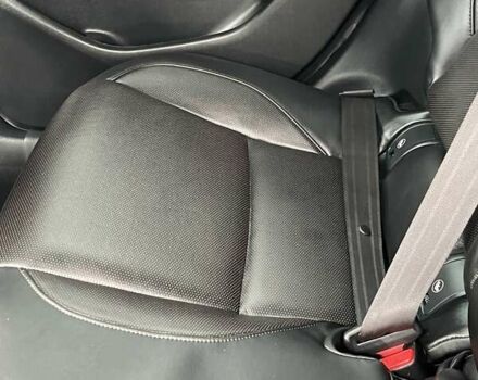 Серый Мазда 3, объемом двигателя 2.5 л и пробегом 9 тыс. км за 20100 $, фото 20 на Automoto.ua