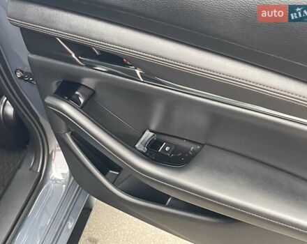 Серый Мазда 3, объемом двигателя 2.5 л и пробегом 9 тыс. км за 20100 $, фото 27 на Automoto.ua