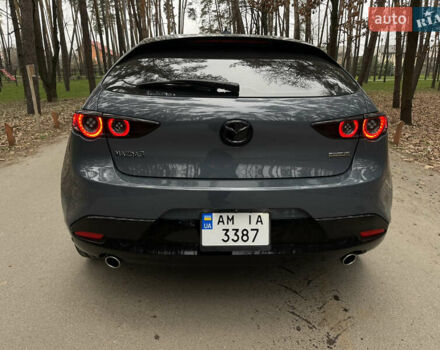 Серый Мазда 3, объемом двигателя 2.49 л и пробегом 65 тыс. км за 17000 $, фото 6 на Automoto.ua