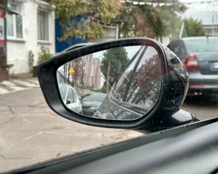 Сірий Мазда 3, об'ємом двигуна 2.5 л та пробігом 28 тис. км за 20900 $, фото 8 на Automoto.ua