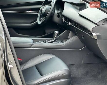 Серый Мазда 3, объемом двигателя 2.5 л и пробегом 4 тыс. км за 18490 $, фото 18 на Automoto.ua