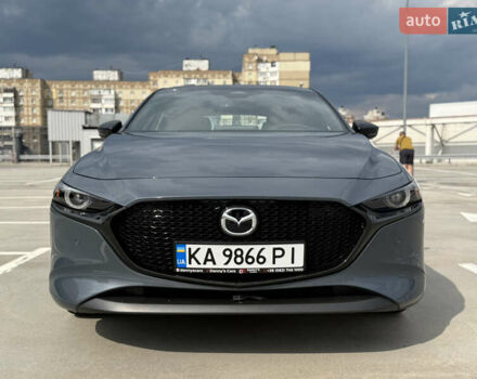 Серый Мазда 3, объемом двигателя 2.49 л и пробегом 9 тыс. км за 23900 $, фото 1 на Automoto.ua
