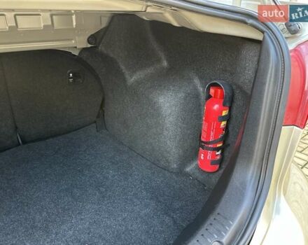 Сірий Мазда 3, об'ємом двигуна 1.6 л та пробігом 132 тис. км за 5500 $, фото 53 на Automoto.ua