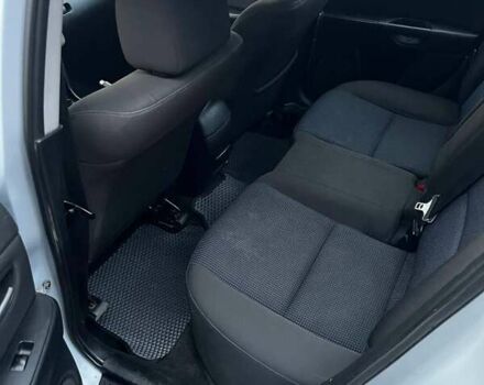 Сірий Мазда 3, об'ємом двигуна 1.6 л та пробігом 190 тис. км за 4500 $, фото 9 на Automoto.ua
