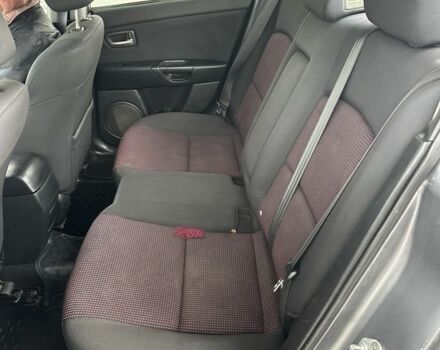 Серый Мазда 3, объемом двигателя 1.6 л и пробегом 189 тыс. км за 3350 $, фото 16 на Automoto.ua