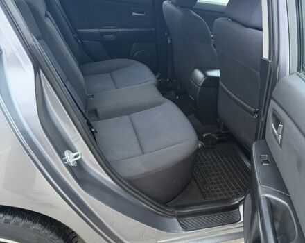 Серый Мазда 3, объемом двигателя 1.6 л и пробегом 220 тыс. км за 3650 $, фото 19 на Automoto.ua