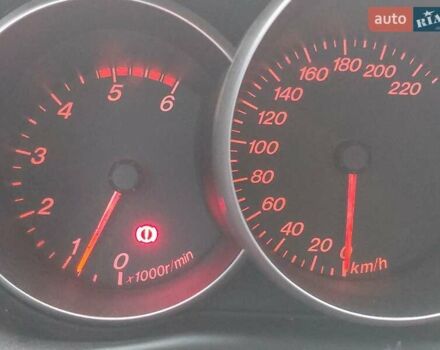 Сірий Мазда 3, об'ємом двигуна 1.56 л та пробігом 354 тис. км за 5500 $, фото 3 на Automoto.ua