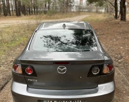 Сірий Мазда 3, об'ємом двигуна 2 л та пробігом 200 тис. км за 2500 $, фото 4 на Automoto.ua