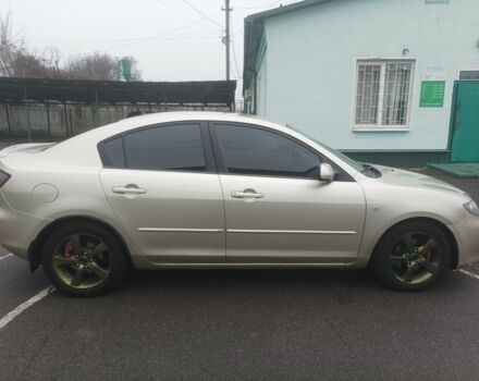 Серый Мазда 3, объемом двигателя 0 л и пробегом 300 тыс. км за 4800 $, фото 3 на Automoto.ua