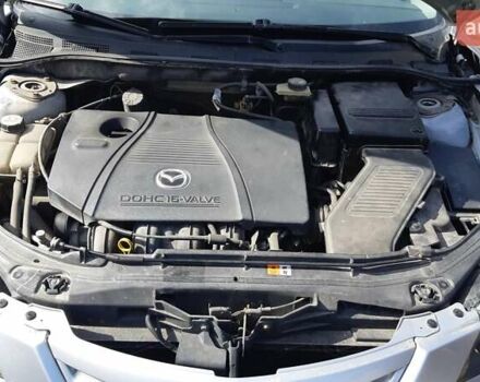 Сірий Мазда 3, об'ємом двигуна 2 л та пробігом 204 тис. км за 4500 $, фото 6 на Automoto.ua