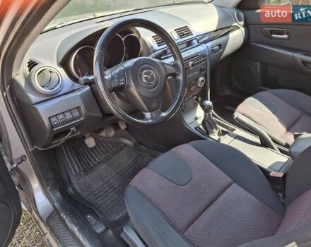 Сірий Мазда 3, об'ємом двигуна 1.6 л та пробігом 175 тис. км за 4600 $, фото 1 на Automoto.ua