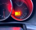 Серый Мазда 3, объемом двигателя 2 л и пробегом 260 тыс. км за 4500 $, фото 3 на Automoto.ua