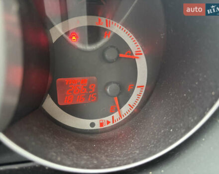 Сірий Мазда 3, об'ємом двигуна 2 л та пробігом 182 тис. км за 3500 $, фото 16 на Automoto.ua