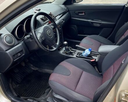 Серый Мазда 3, объемом двигателя 1.6 л и пробегом 250 тыс. км за 2650 $, фото 2 на Automoto.ua