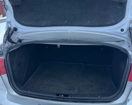 Сірий Мазда 3, об'ємом двигуна 1.6 л та пробігом 325 тис. км за 3000 $, фото 12 на Automoto.ua