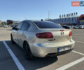 Серый Мазда 3, объемом двигателя 1.6 л и пробегом 370 тыс. км за 4000 $, фото 3 на Automoto.ua