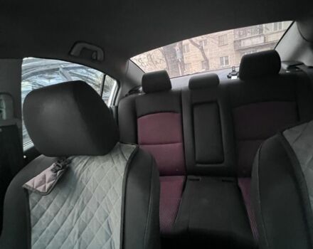 Серый Мазда 3, объемом двигателя 2 л и пробегом 268 тыс. км за 3650 $, фото 8 на Automoto.ua