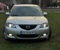 Серый Мазда 3, объемом двигателя 1.6 л и пробегом 300 тыс. км за 5400 $, фото 1 на Automoto.ua