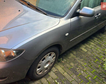 Сірий Мазда 3, об'ємом двигуна 1.6 л та пробігом 187 тис. км за 3950 $, фото 4 на Automoto.ua