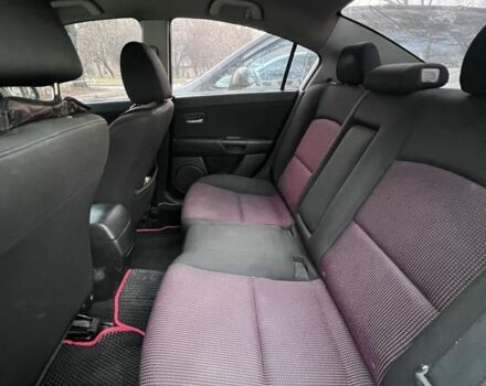 Серый Мазда 3, объемом двигателя 2 л и пробегом 268 тыс. км за 3650 $, фото 9 на Automoto.ua