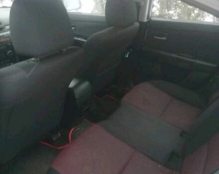 Сірий Мазда 3, об'ємом двигуна 1.6 л та пробігом 300 тис. км за 1900 $, фото 3 на Automoto.ua