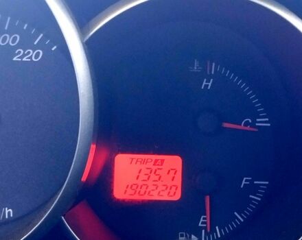 Серый Мазда 3, объемом двигателя 2 л и пробегом 190 тыс. км за 4200 $, фото 3 на Automoto.ua