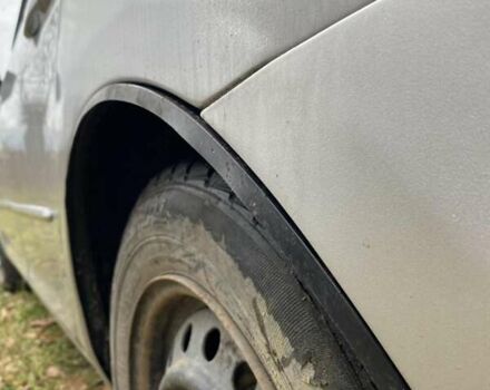 Серый Мазда 3, объемом двигателя 1.6 л и пробегом 320 тыс. км за 4000 $, фото 3 на Automoto.ua