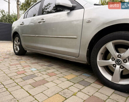 Сірий Мазда 3, об'ємом двигуна 1.6 л та пробігом 386 тис. км за 3500 $, фото 7 на Automoto.ua