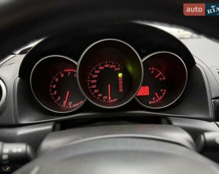 Сірий Мазда 3, об'ємом двигуна 1.6 л та пробігом 271 тис. км за 5000 $, фото 12 на Automoto.ua