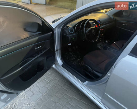Сірий Мазда 3, об'ємом двигуна 1.6 л та пробігом 277 тис. км за 3700 $, фото 1 на Automoto.ua