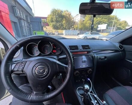 Сірий Мазда 3, об'ємом двигуна 1.6 л та пробігом 316 тис. км за 4200 $, фото 14 на Automoto.ua