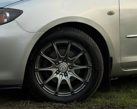 Серый Мазда 3, объемом двигателя 1.6 л и пробегом 300 тыс. км за 5400 $, фото 5 на Automoto.ua