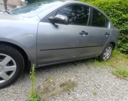 Сірий Мазда 3, об'ємом двигуна 1.6 л та пробігом 300 тис. км за 3000 $, фото 2 на Automoto.ua