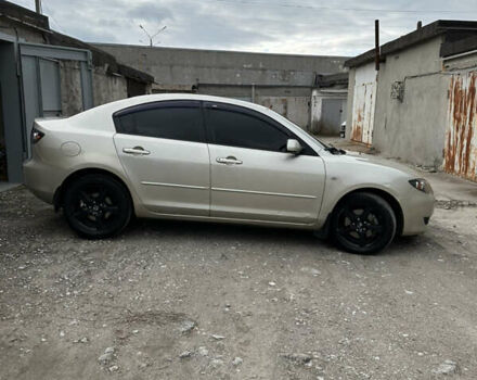 Сірий Мазда 3, об'ємом двигуна 2 л та пробігом 323 тис. км за 4600 $, фото 1 на Automoto.ua