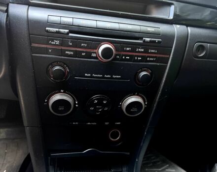 Сірий Мазда 3, об'ємом двигуна 1.6 л та пробігом 190 тис. км за 2500 $, фото 12 на Automoto.ua