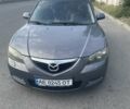 Серый Мазда 3, объемом двигателя 1.6 л и пробегом 325 тыс. км за 3800 $, фото 1 на Automoto.ua