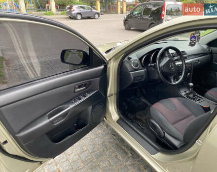 Серый Мазда 3, объемом двигателя 1.6 л и пробегом 260 тыс. км за 5100 $, фото 5 на Automoto.ua