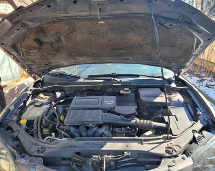 Сірий Мазда 3, об'ємом двигуна 1.6 л та пробігом 190 тис. км за 4700 $, фото 7 на Automoto.ua