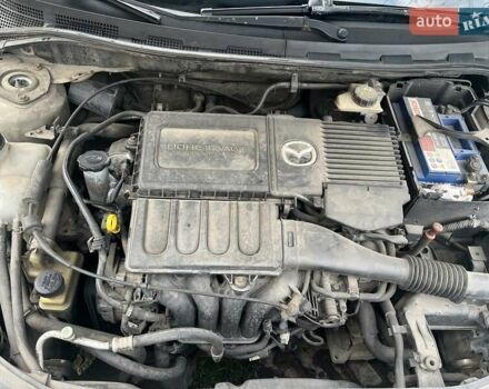 Сірий Мазда 3, об'ємом двигуна 1.6 л та пробігом 315 тис. км за 3500 $, фото 16 на Automoto.ua