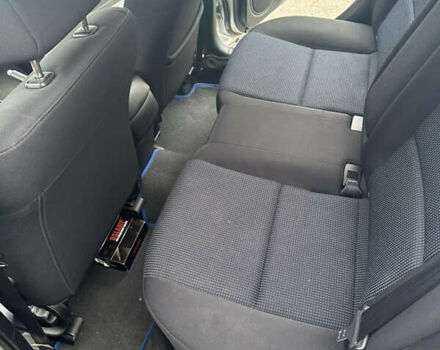 Серый Мазда 3, объемом двигателя 1.6 л и пробегом 127 тыс. км за 4900 $, фото 12 на Automoto.ua