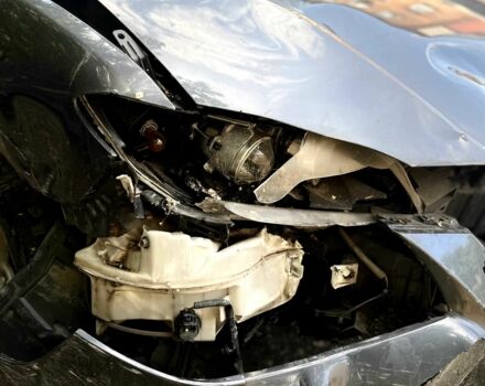 Сірий Мазда 3, об'ємом двигуна 1.6 л та пробігом 190 тис. км за 2500 $, фото 8 на Automoto.ua