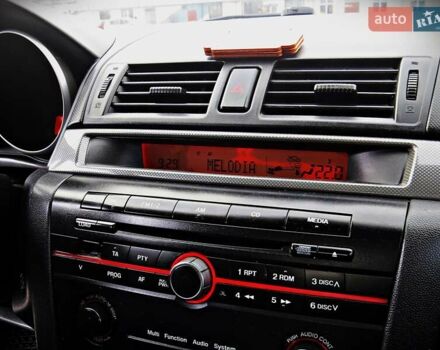 Сірий Мазда 3, об'ємом двигуна 2 л та пробігом 178 тис. км за 5200 $, фото 12 на Automoto.ua