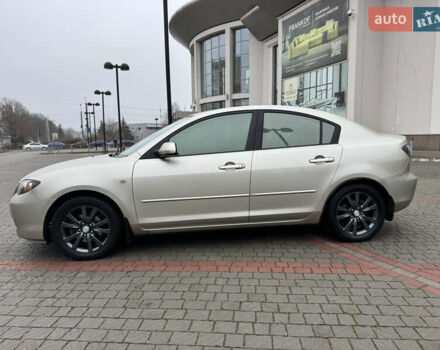 Серый Мазда 3, объемом двигателя 1.6 л и пробегом 165 тыс. км за 5000 $, фото 2 на Automoto.ua